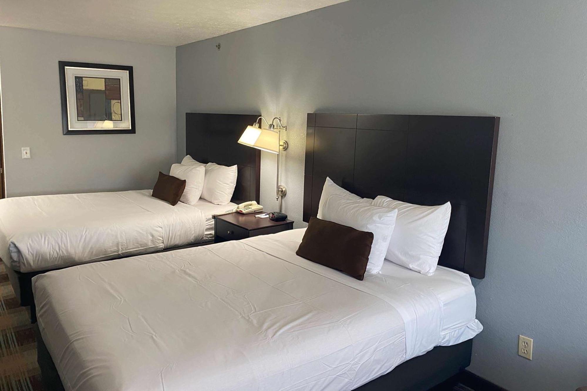 Best Western Regency Inn Danville Exterior foto